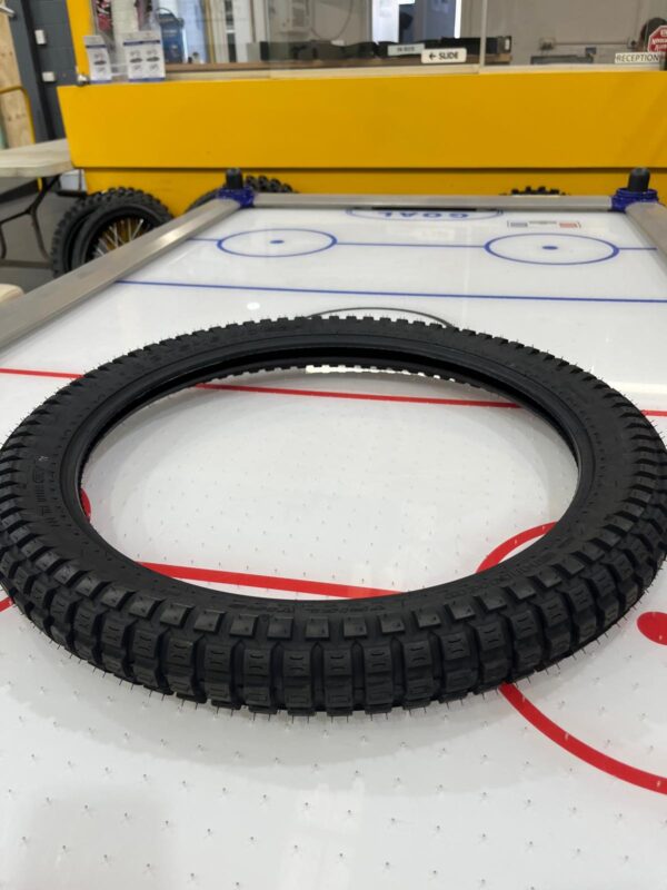 Shinko 241 Dual Compound Tyre